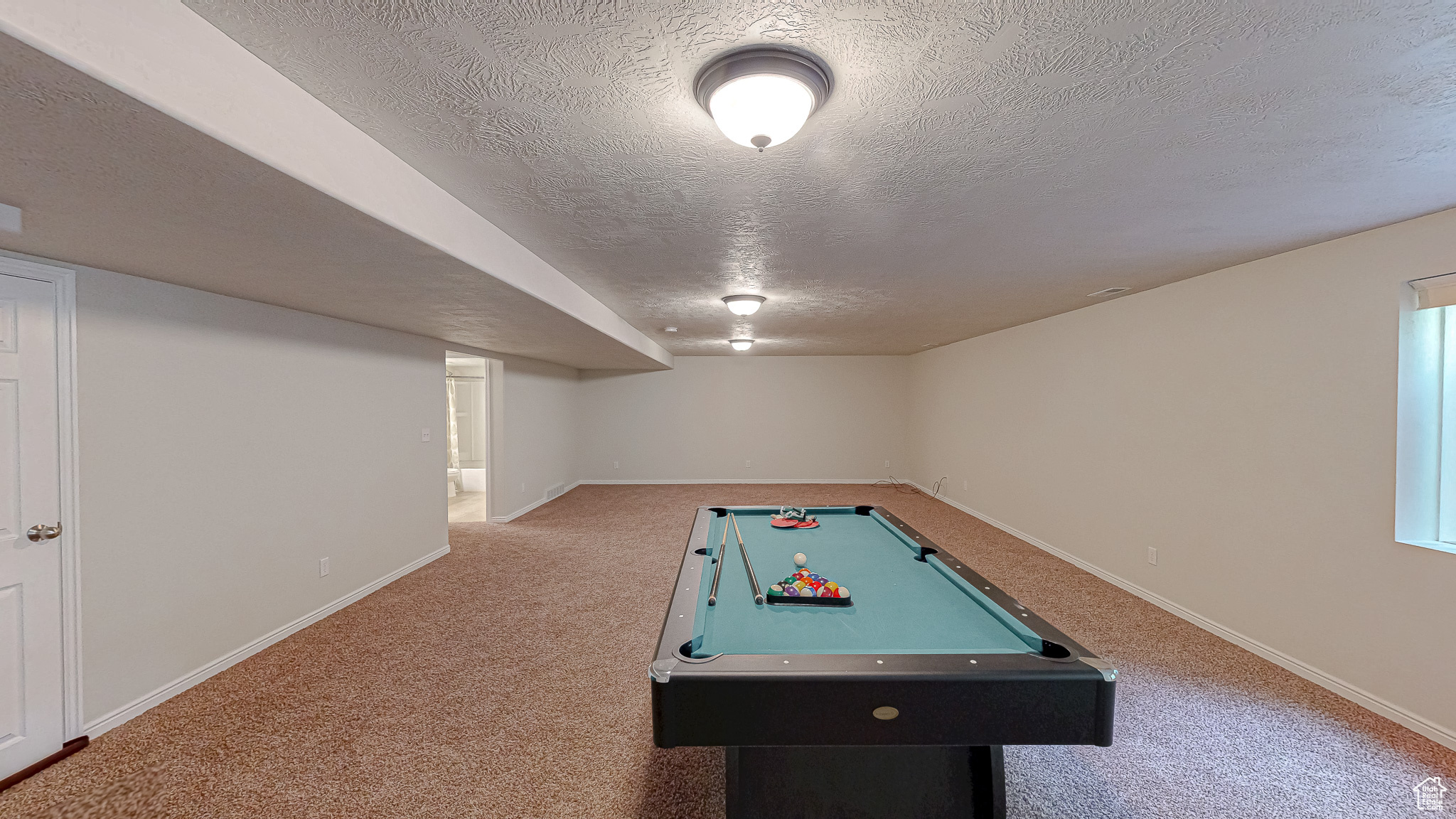 SPRING MOUNTAIN - Residential