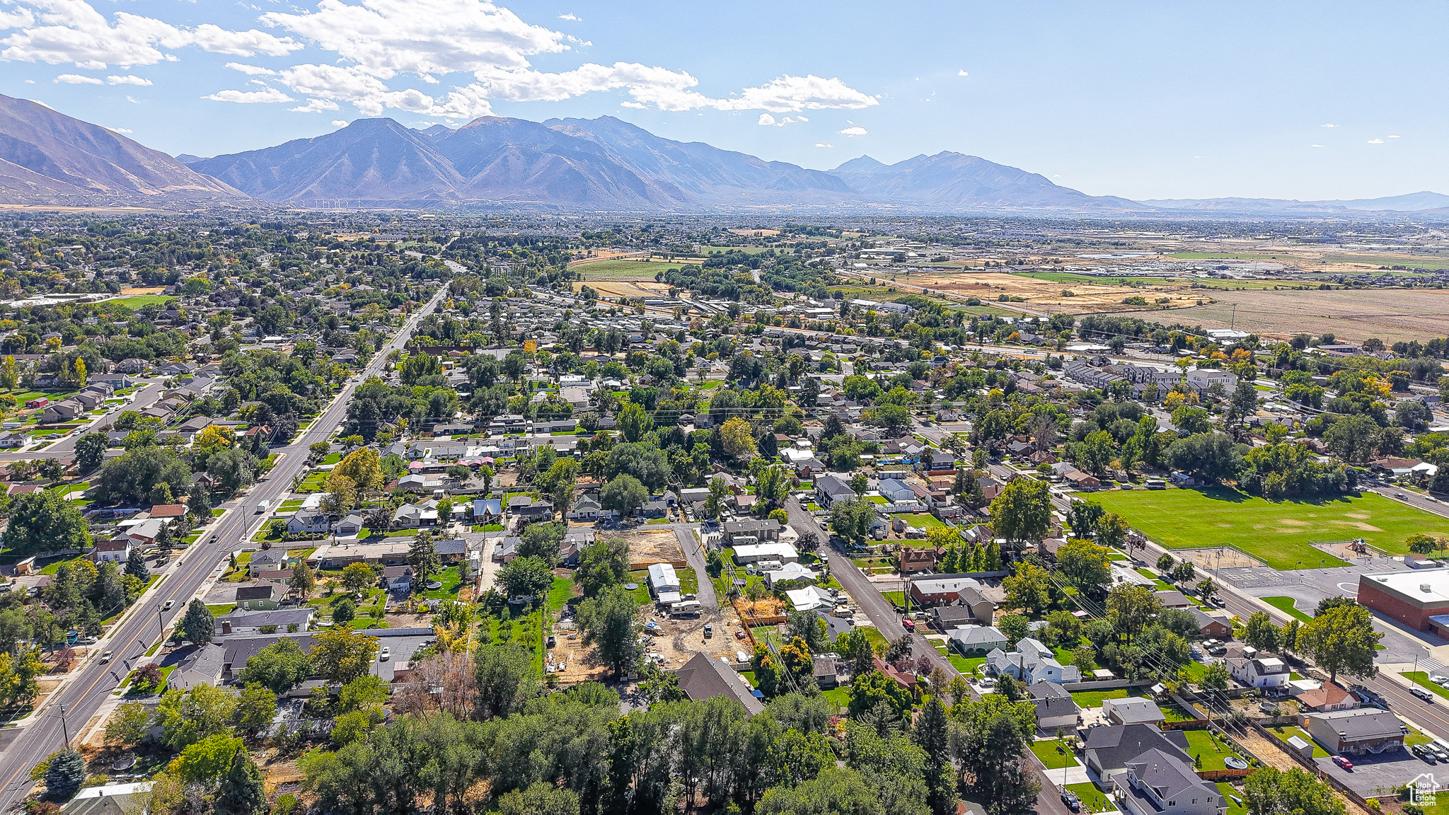 SPRING MOUNTAIN - Residential