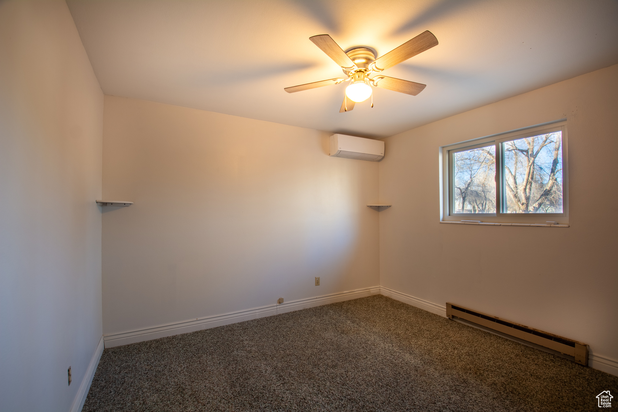45 W Center St, Hinckley, Utah image 9