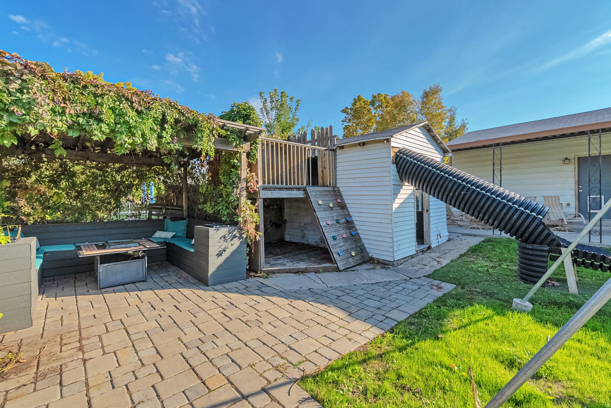 INDIAN VILLAGE SOUTH SUB #4 - Residential