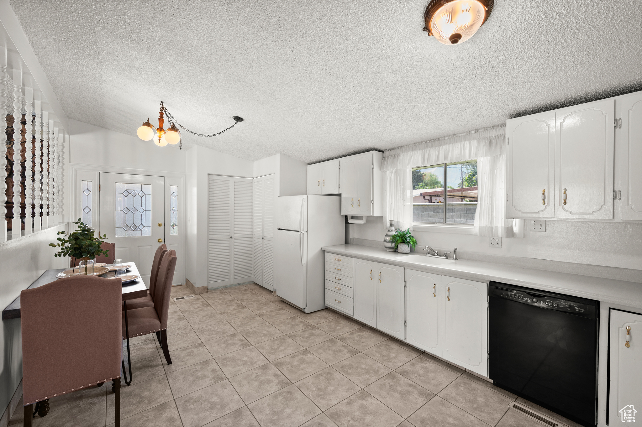 COTTONWOOD HEIGHTS SUB - Residential
