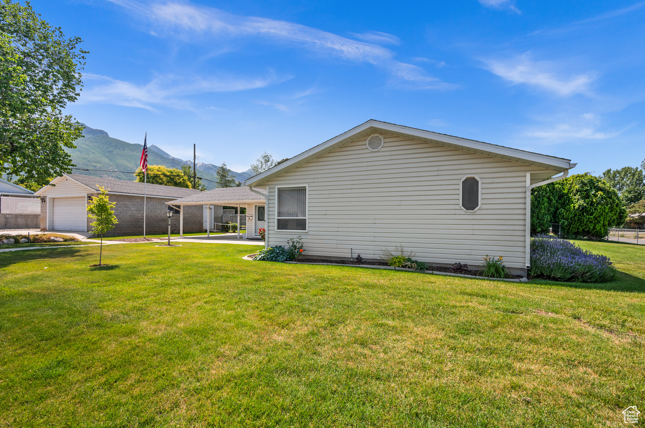 COTTONWOOD HEIGHTS SUB - Residential