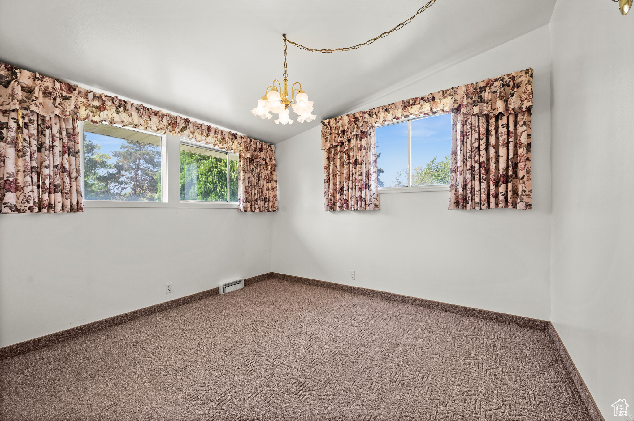 COTTONWOOD HEIGHTS SUB - Residential