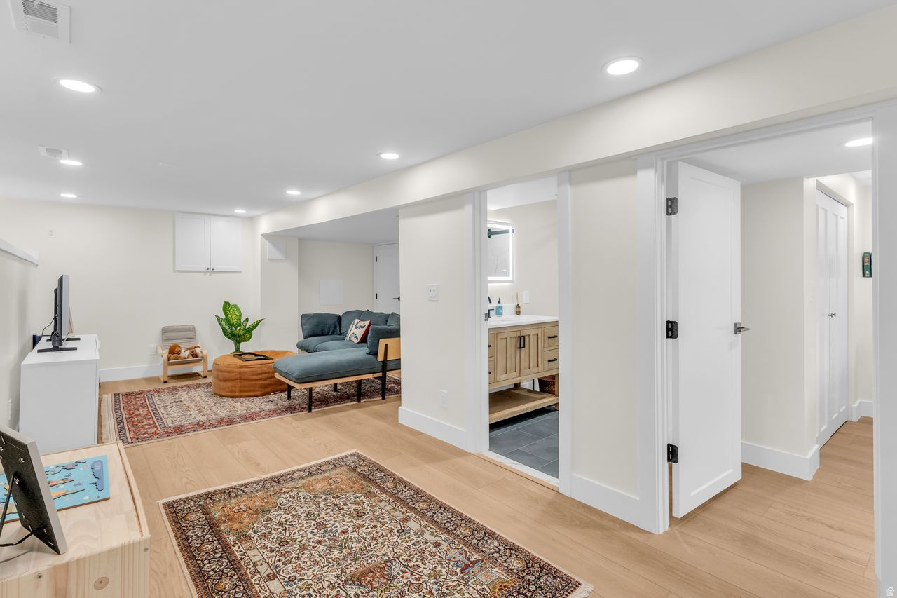 HILLVIEW ADD - Residential