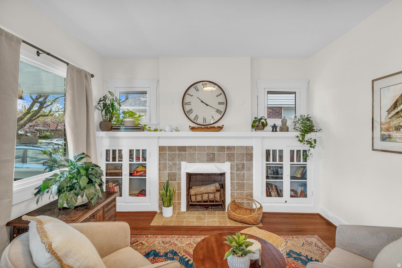 HILLVIEW ADD - Residential