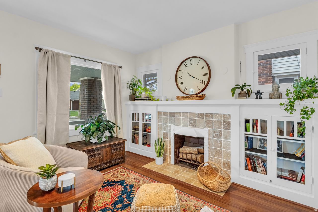 HILLVIEW ADD - Residential