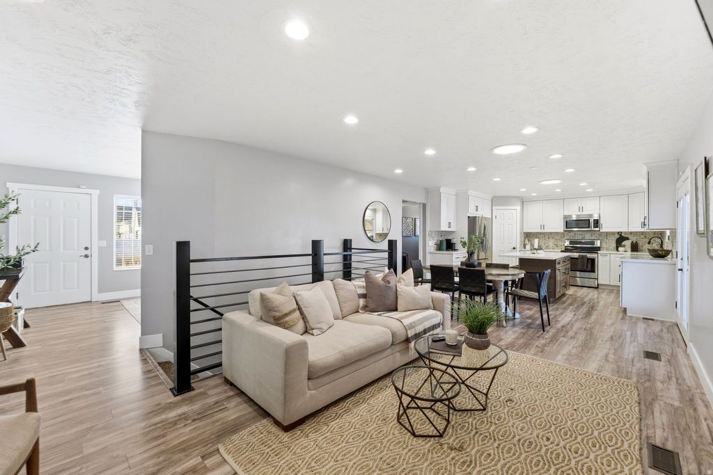 Photo of 3124 W ELMWOOD DR, Riverton, UT 84065 (MLS # 2131171)