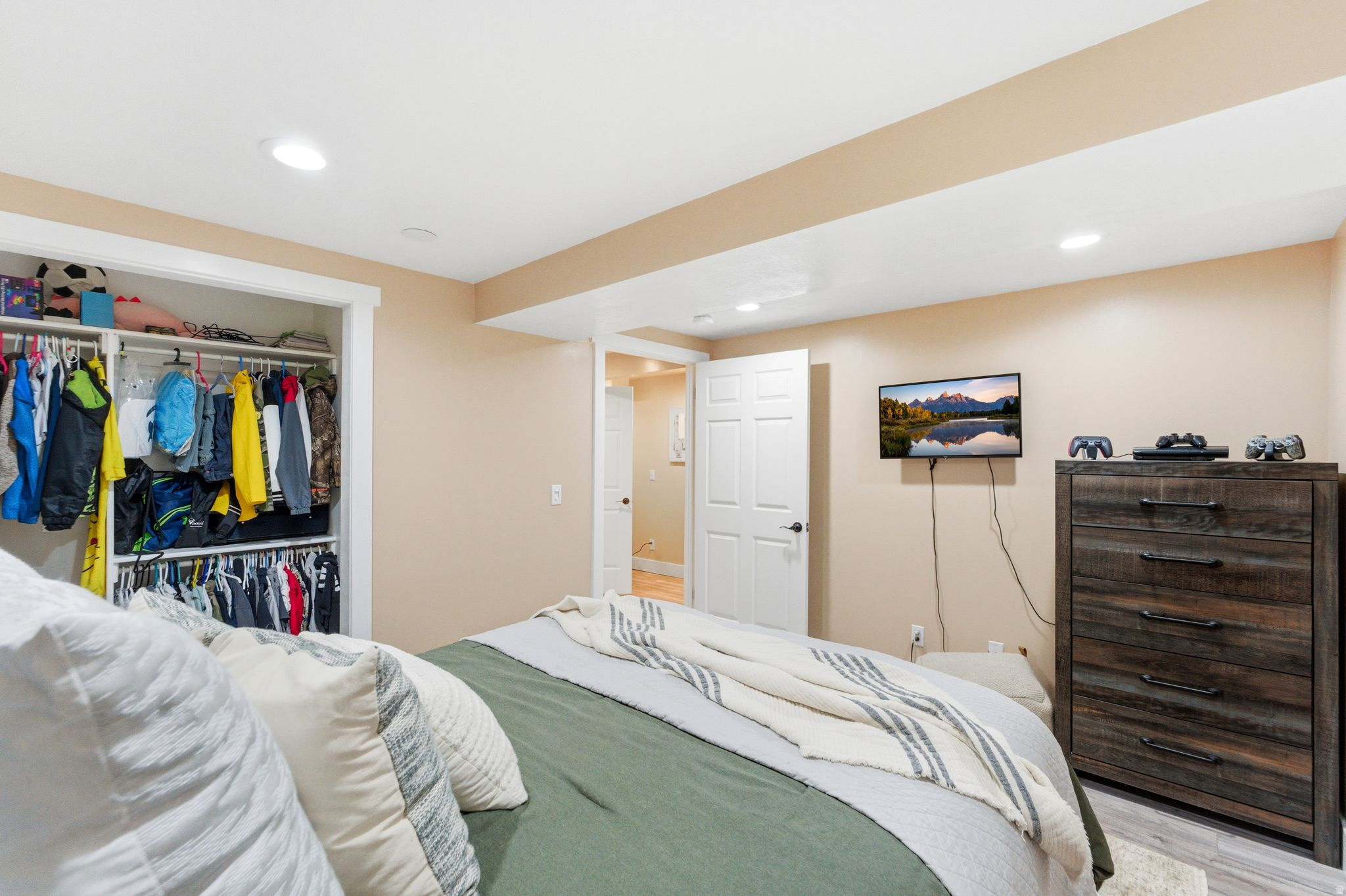 ELM MEADOW #2 - Residential