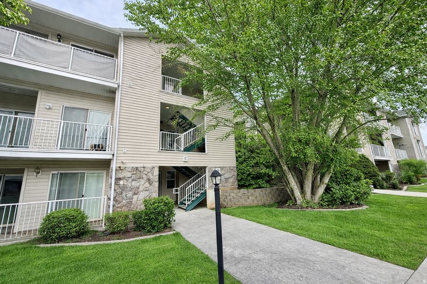 Beautifully updated, move-in ready, condo. Wonderful amenities including, Pool and Sports Court! New paint, new lighting and vaulted ceilings make this unit a stunner. This spacious two bedroom, two bath home features a large primary bedroom with en suite bathroom and private balcony. This would be a perfect living space or a wonderful rental property. So many possibilities, come see it today!