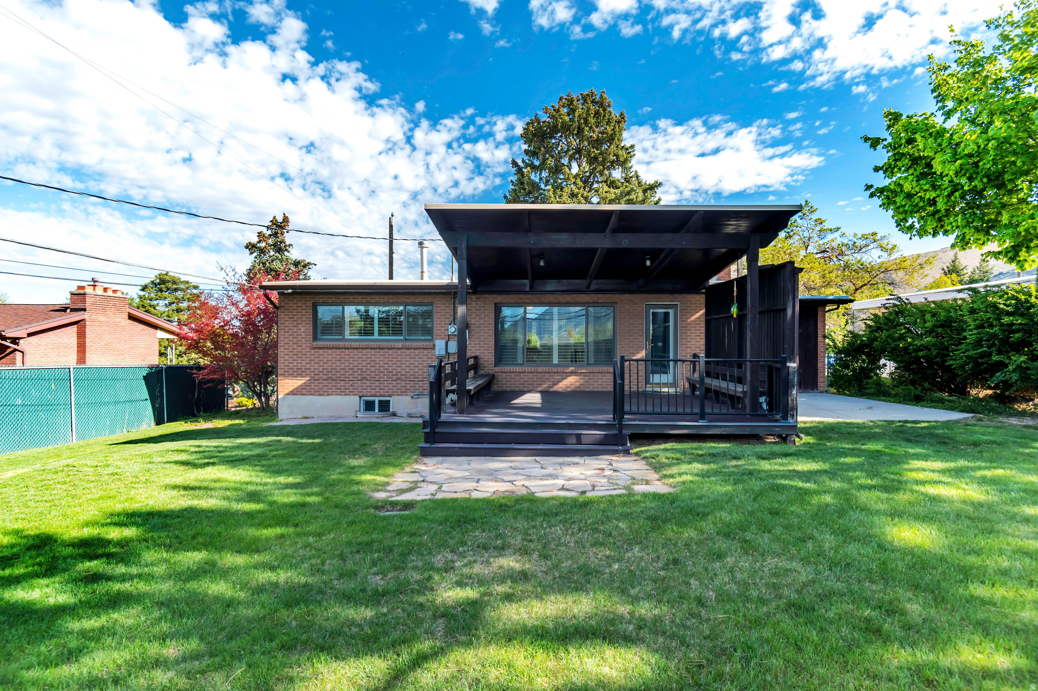 EL SERRITO SUB #2 - Residential