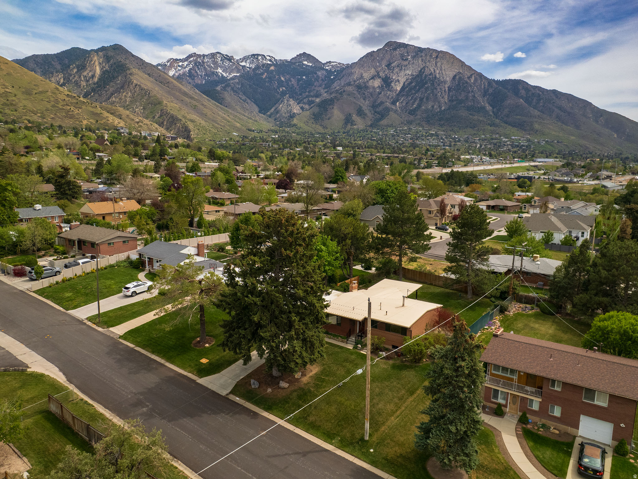 EL SERRITO SUB #2 - Residential