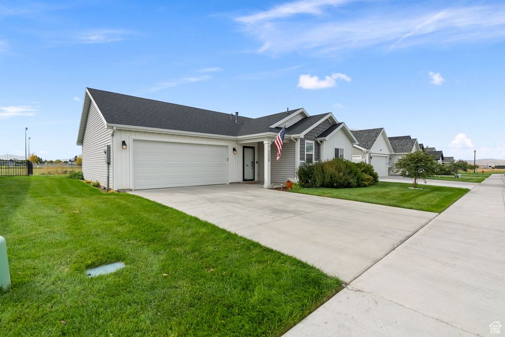 Photo of 258 W 550 S, Hyde Park, UT 84318 (MLS # 2113007)