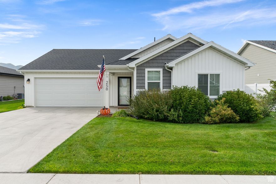 Welcome Home!  Nestled in a highly desirable 55+ community in Hyde Park, this home offers an open concept floor plan, spacious primary suite, and stunning mountain views from your patio. Enjoy the ease of single-level living, minutes from shopping, dining, medical facilities, and other daily essentials. This low-maintenance home offers a mix of privacy, community, and convenience. Square footage figures are provided as a courtesy estimate only and were obtained from county records. Buyer is advised to obtain an independent measurement. Call today for a private showing!