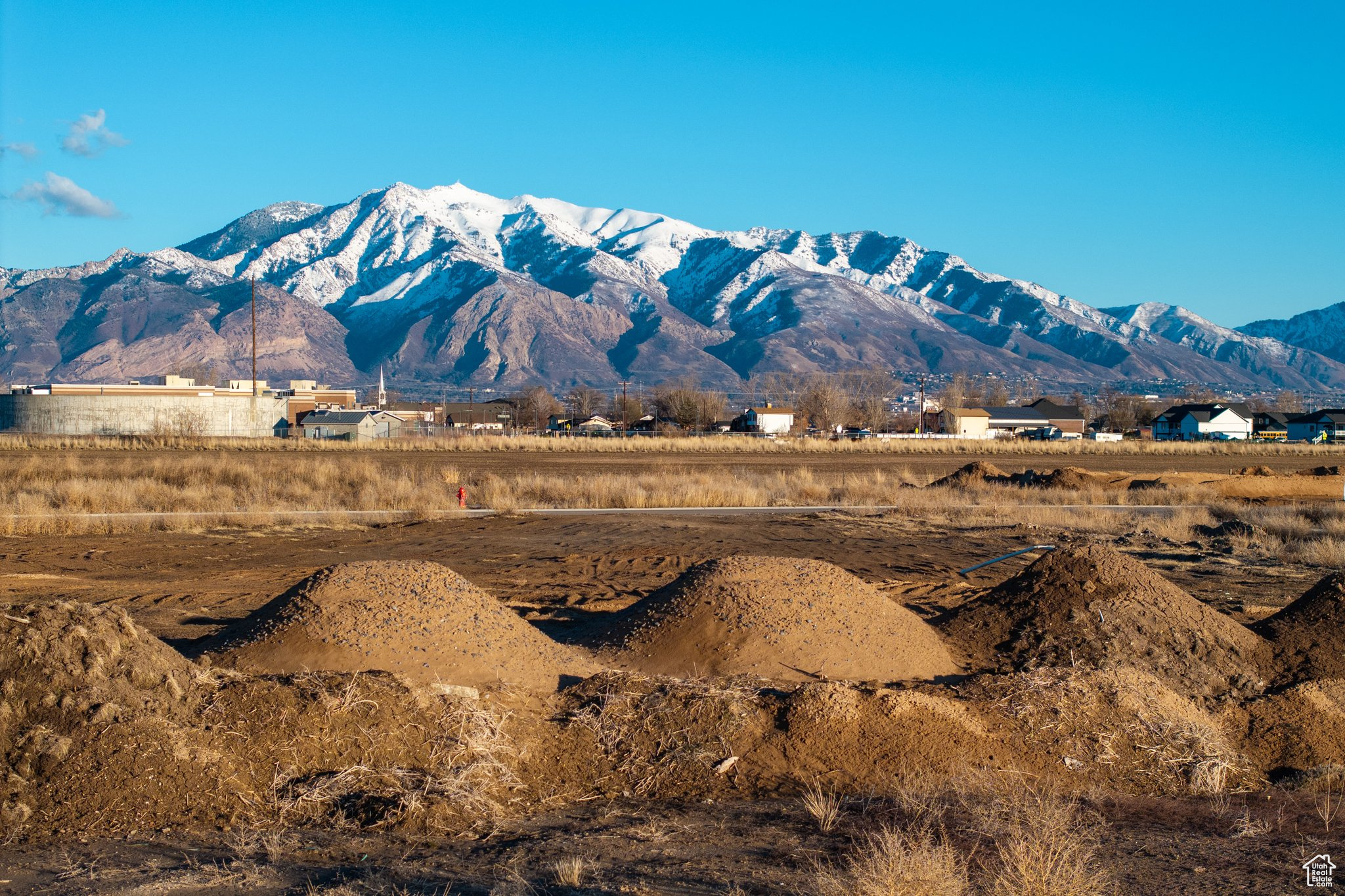 THE BARN AT TERAKEE FARMS - Residential