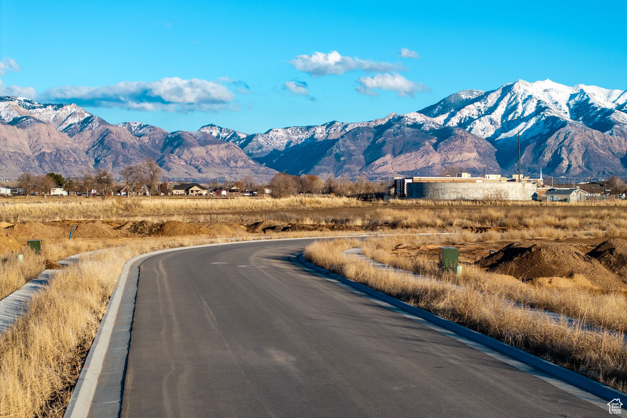 THE BARN AT TERAKEE FARMS - Residential
