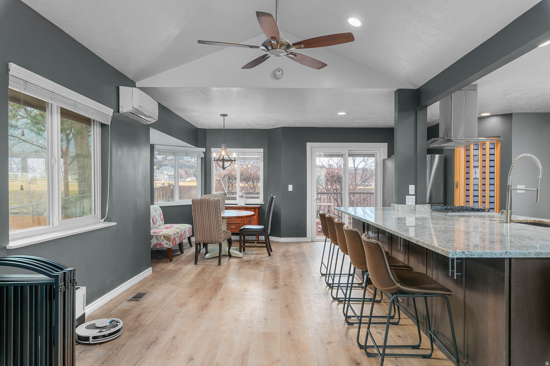 WILLOW WICK #7 - Residential