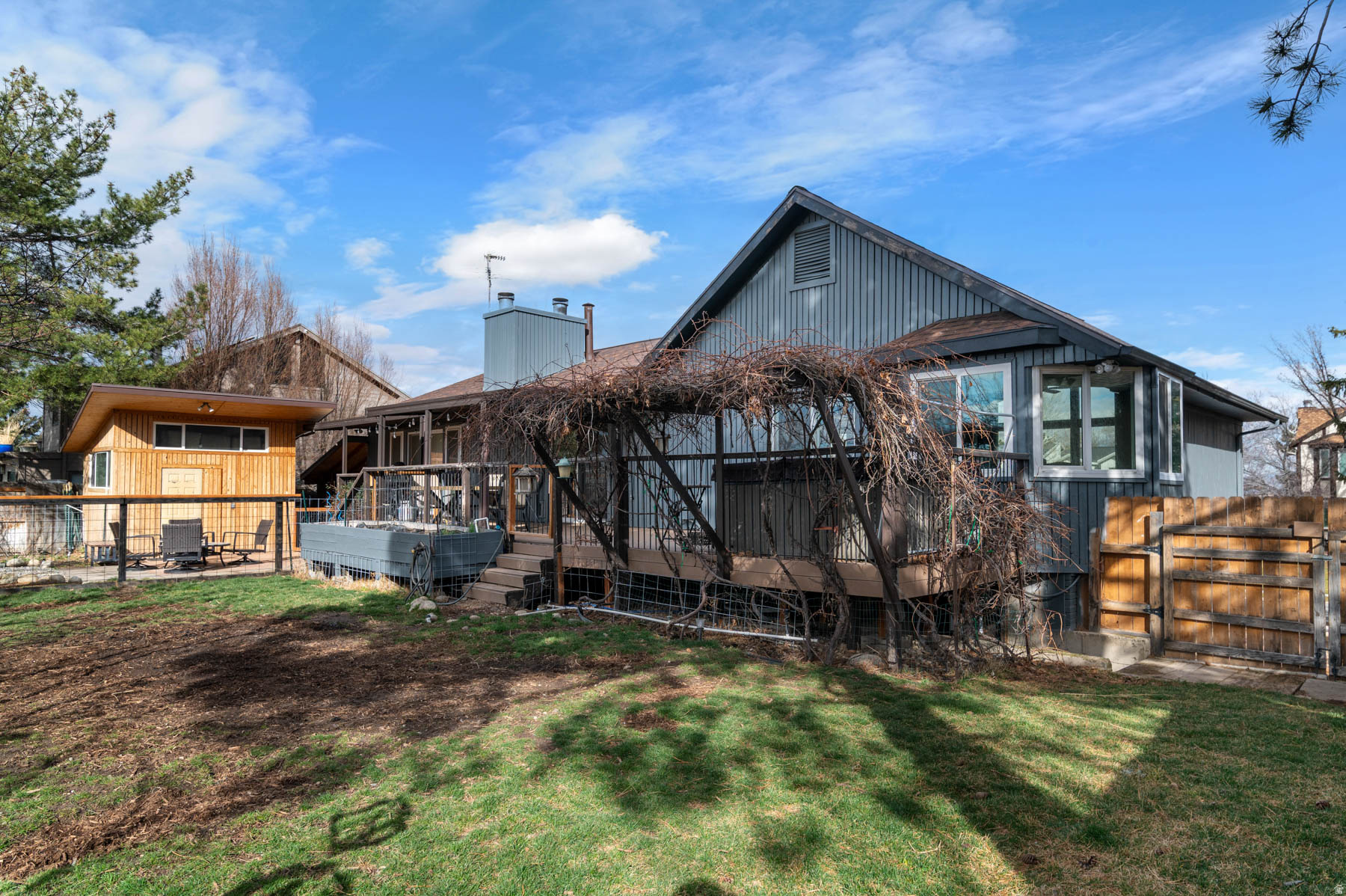 WILLOW WICK #7 - Residential