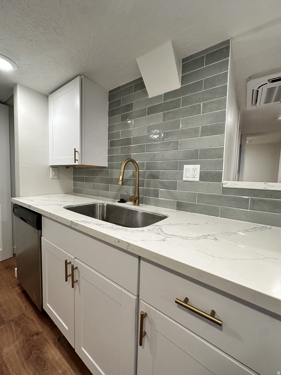 PLAT B - Residential Income