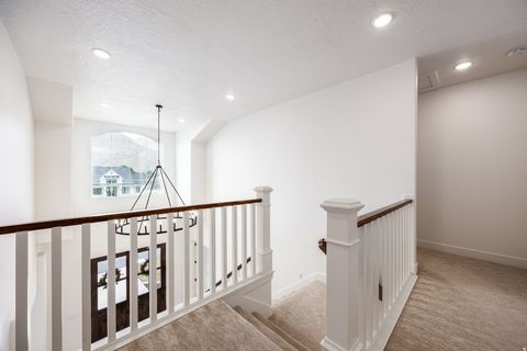 Tiny photo for 594 E 1000 N, Mapleton, UT 84664 (MLS # 2144063)