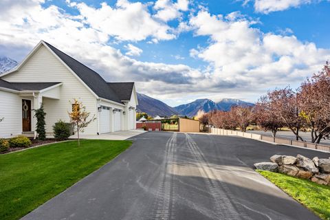 Tiny photo for 594 E 1000 N, Mapleton, UT 84664 (MLS # 2144063)