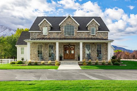 Tiny photo for 594 E 1000 N, Mapleton, UT 84664 (MLS # 2144063)