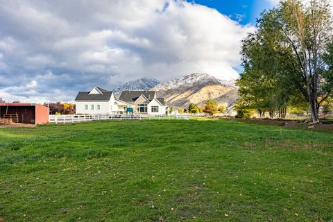 Tiny photo for 594 E 1000 N, Mapleton, UT 84664 (MLS # 2144063)