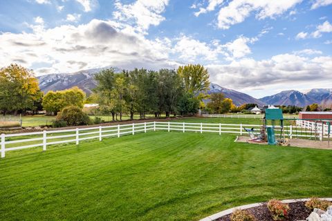 Tiny photo for 594 E 1000 N, Mapleton, UT 84664 (MLS # 2144063)