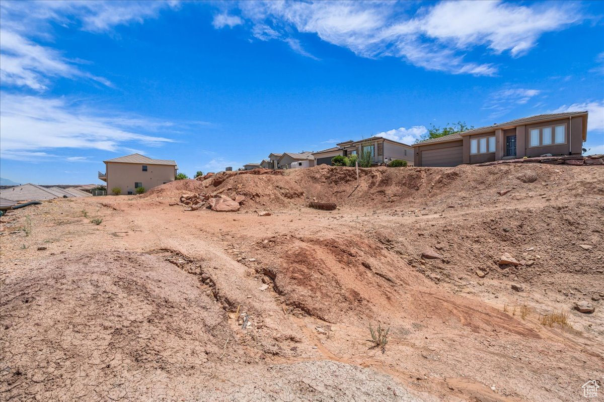 JOSHUA @ SOUTHGATE - Land