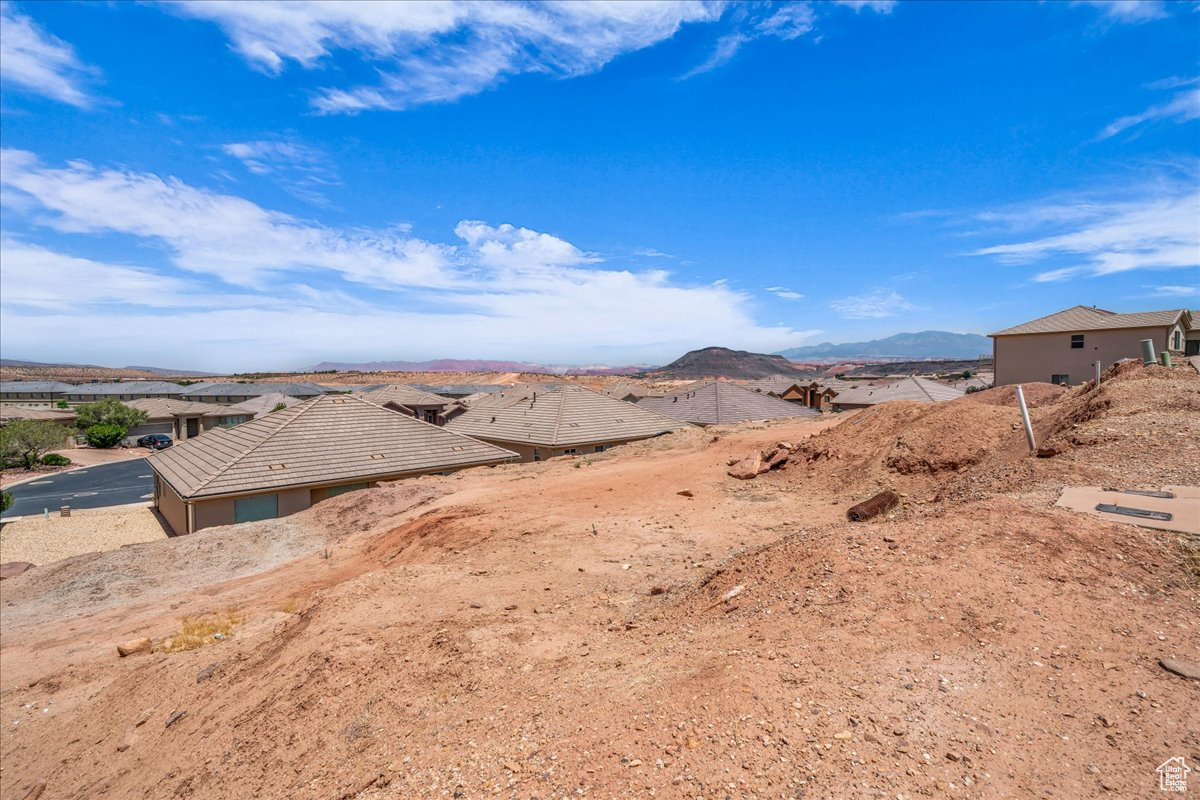 JOSHUA @ SOUTHGATE - Land