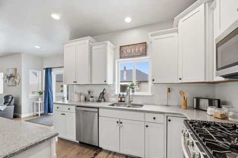Tiny photo for 1177 E 850 S, Provo, UT 84606 (MLS # 2151335)