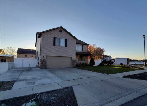 Photo of 302 S 1170 W, Spanish Fork, UT 84660 (MLS # 2186413)