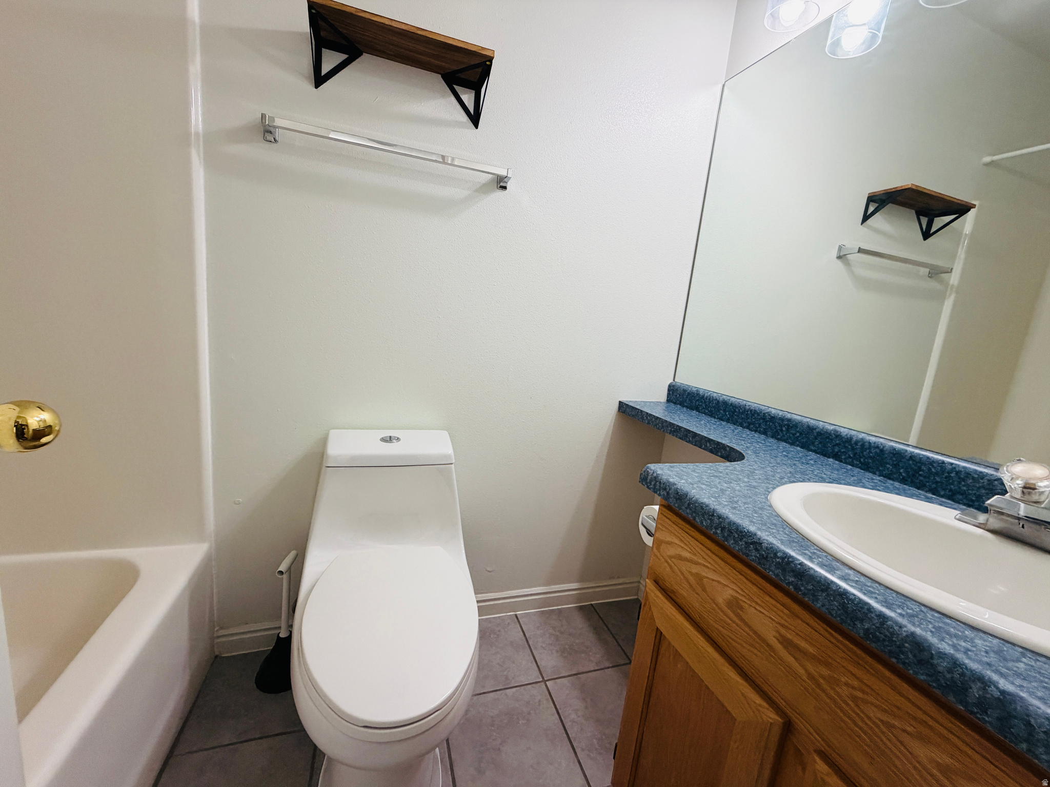 HIDDEN OAKS - Residential