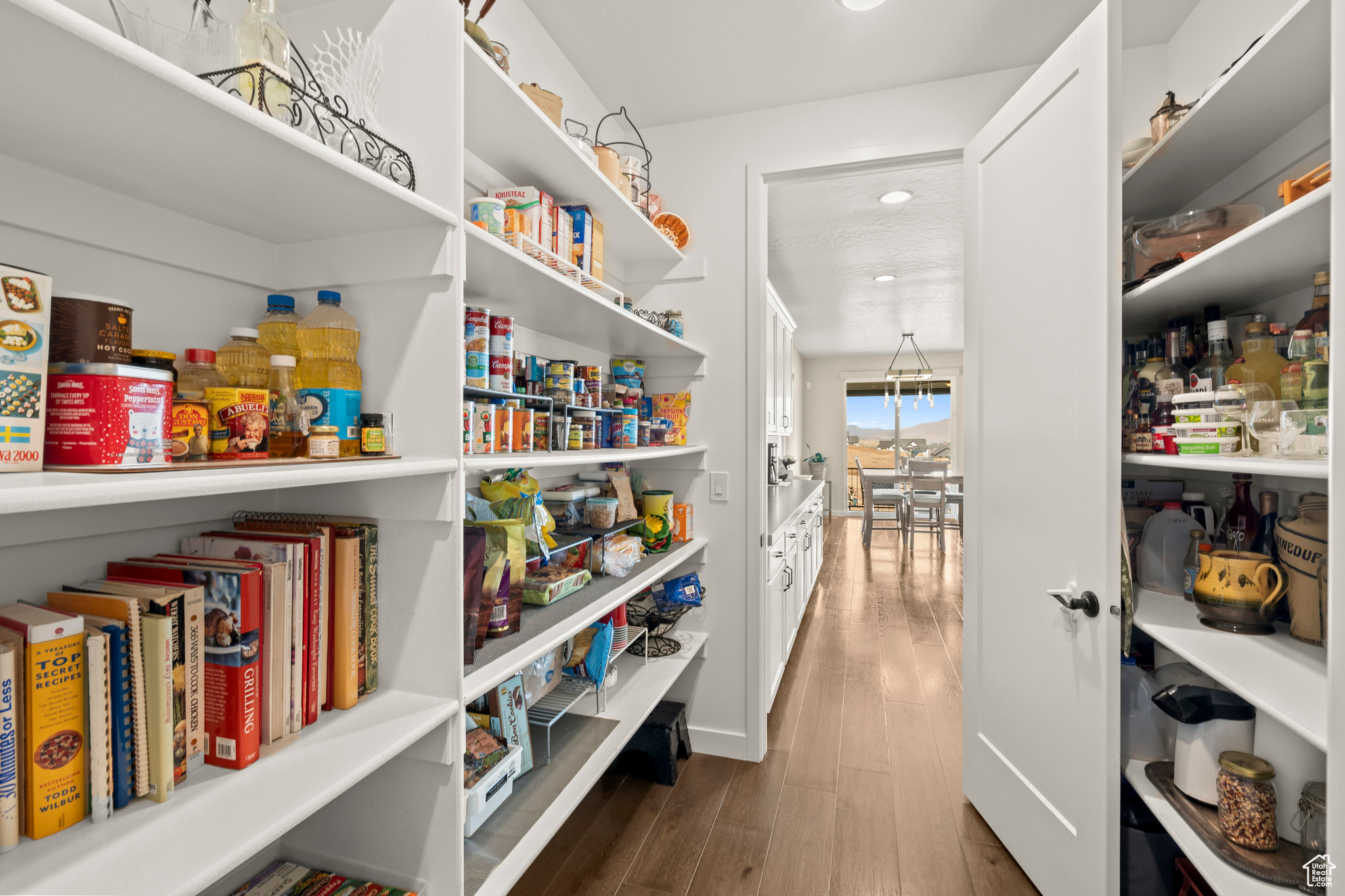 RIDGEVIEW ESTATES - Residential