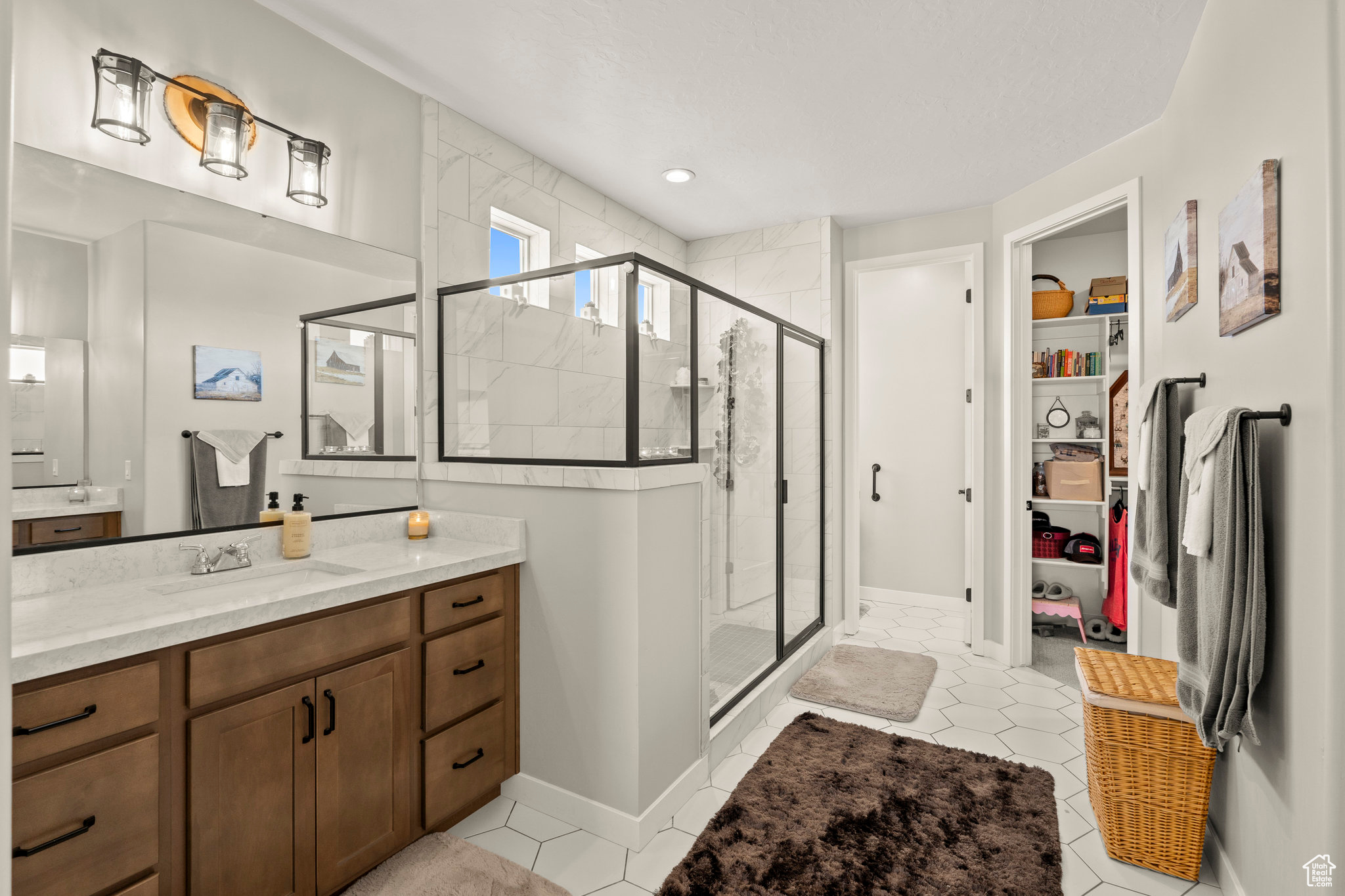 RIDGEVIEW ESTATES - Residential