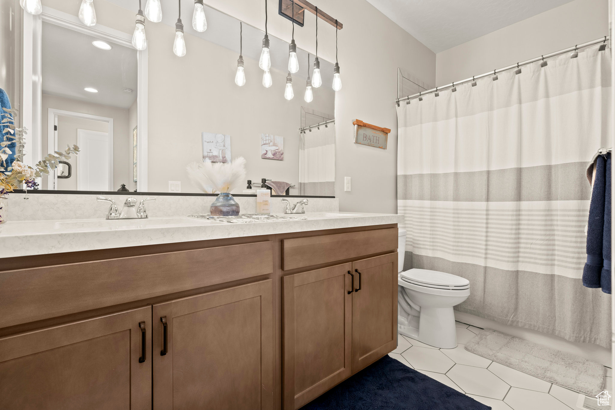 RIDGEVIEW ESTATES - Residential