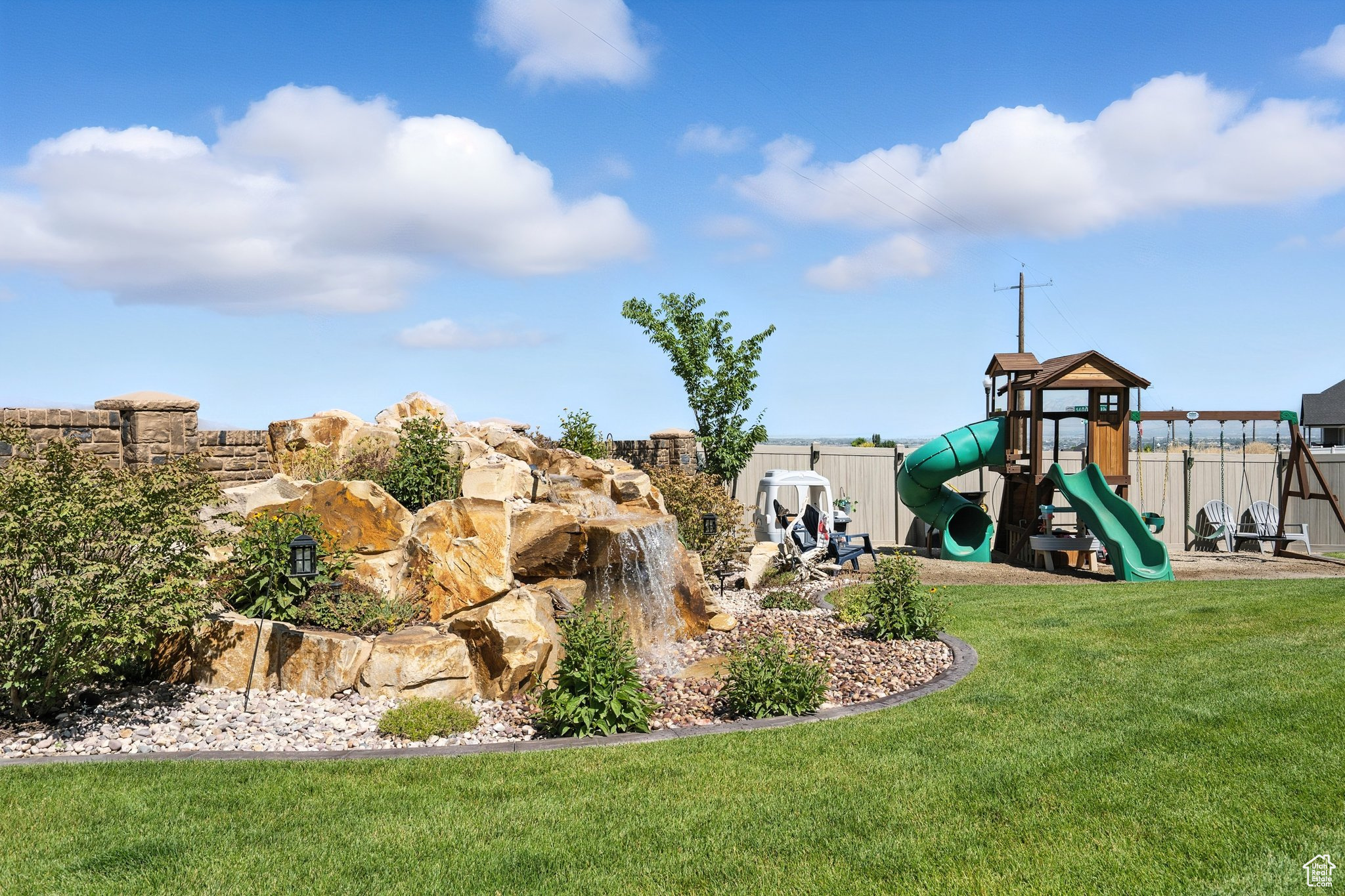 RIDGEVIEW ESTATES - Residential
