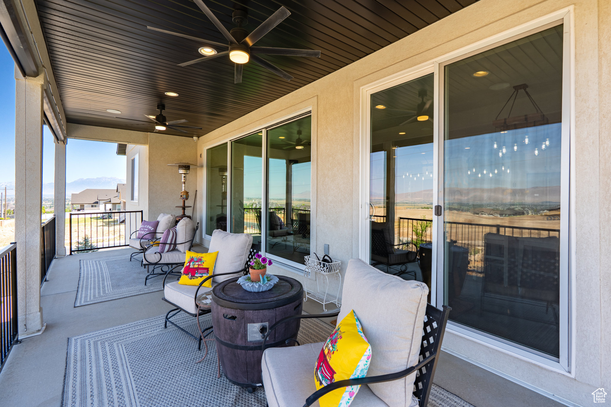 RIDGEVIEW ESTATES - Residential