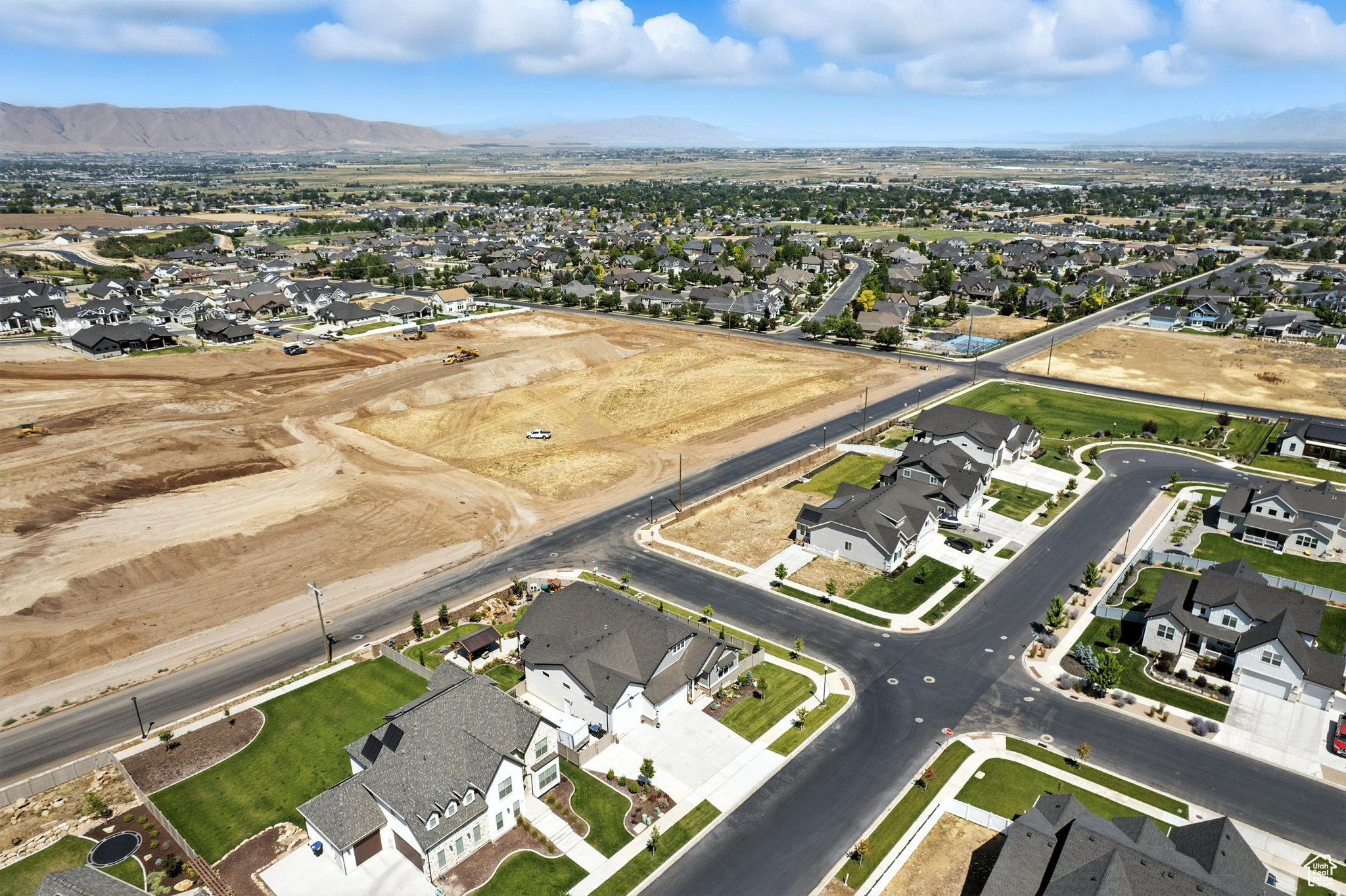 RIDGEVIEW ESTATES - Residential