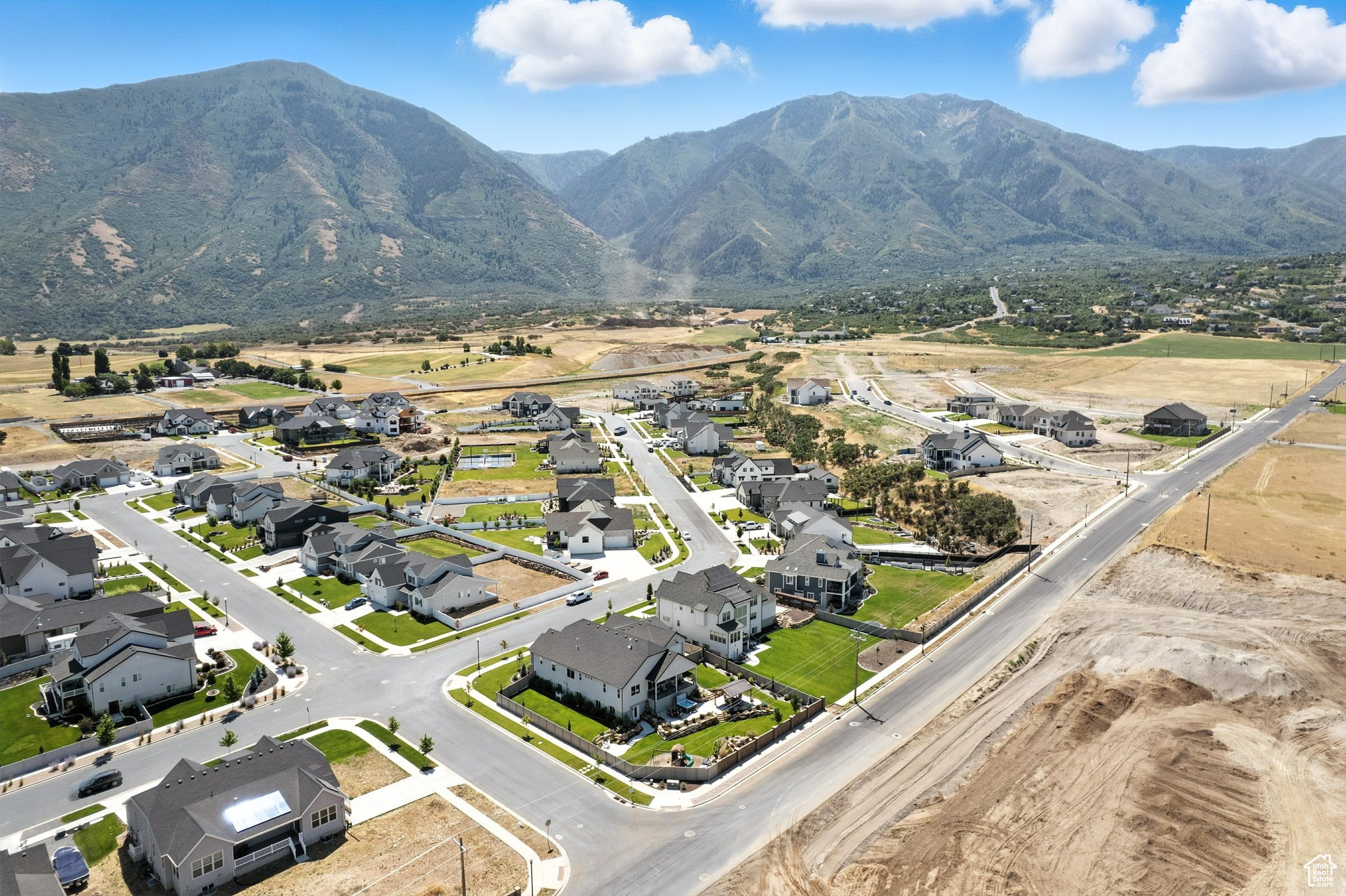 RIDGEVIEW ESTATES - Residential