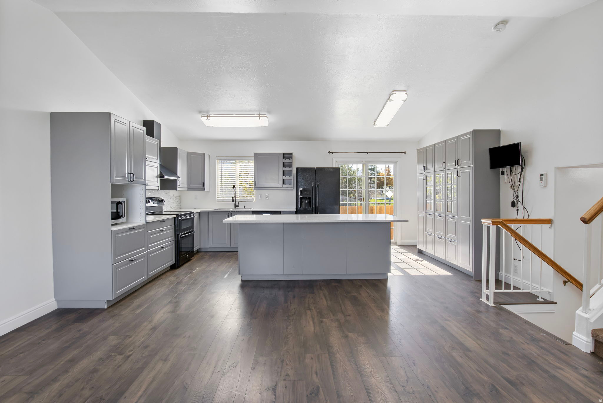 SHETLAND MEADOWS NO 1 SUBDIVISION - Residential