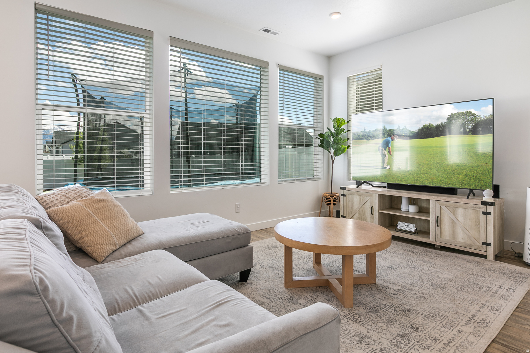 THE FIELDS - Residential