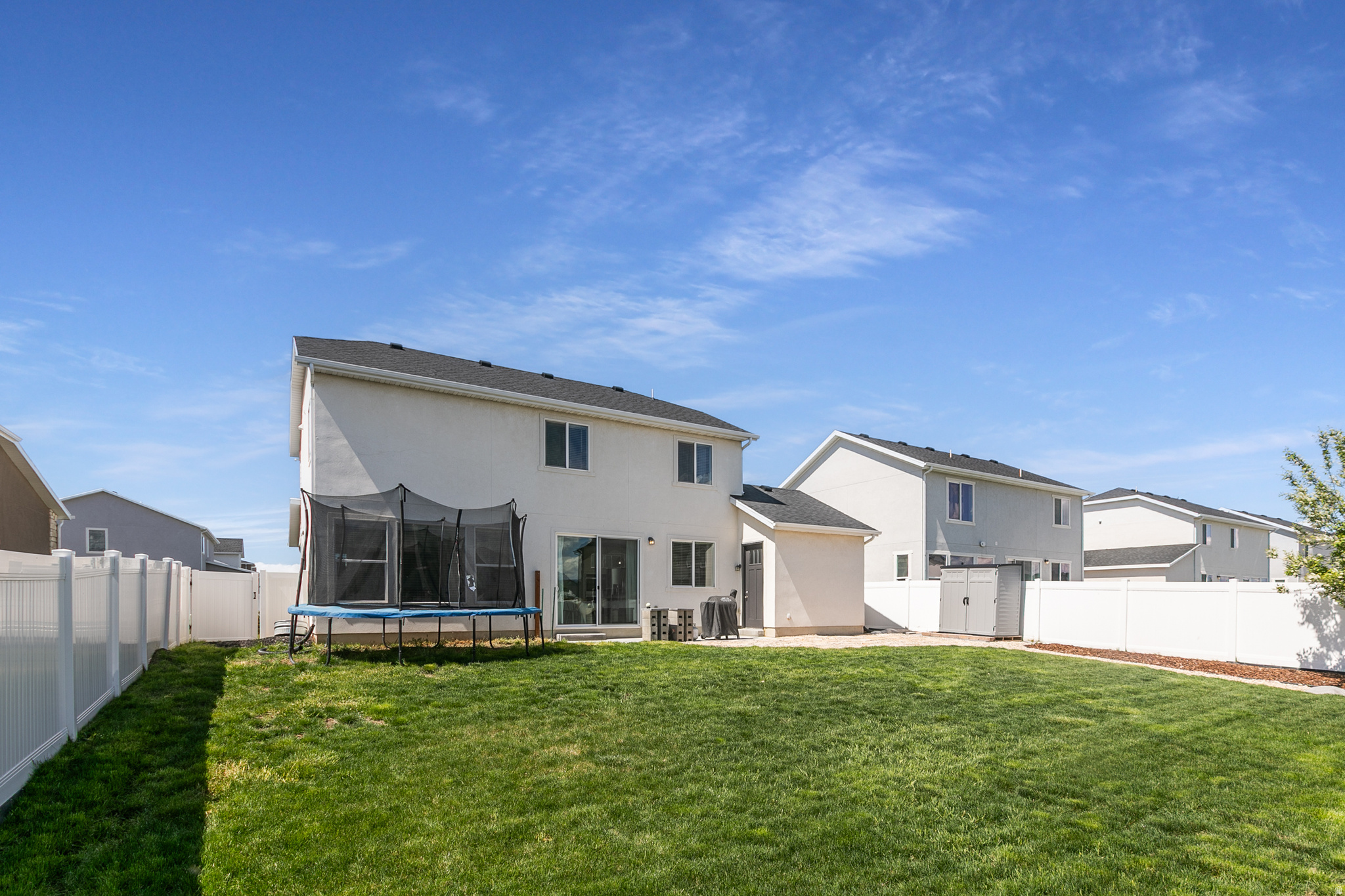 THE FIELDS - Residential