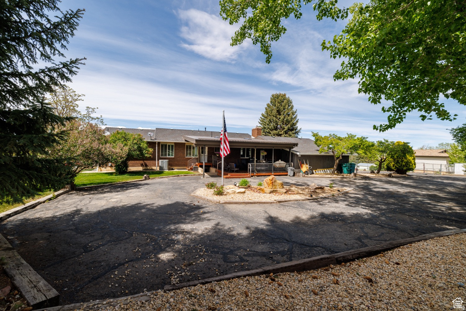 HUNTER HILL - Residential