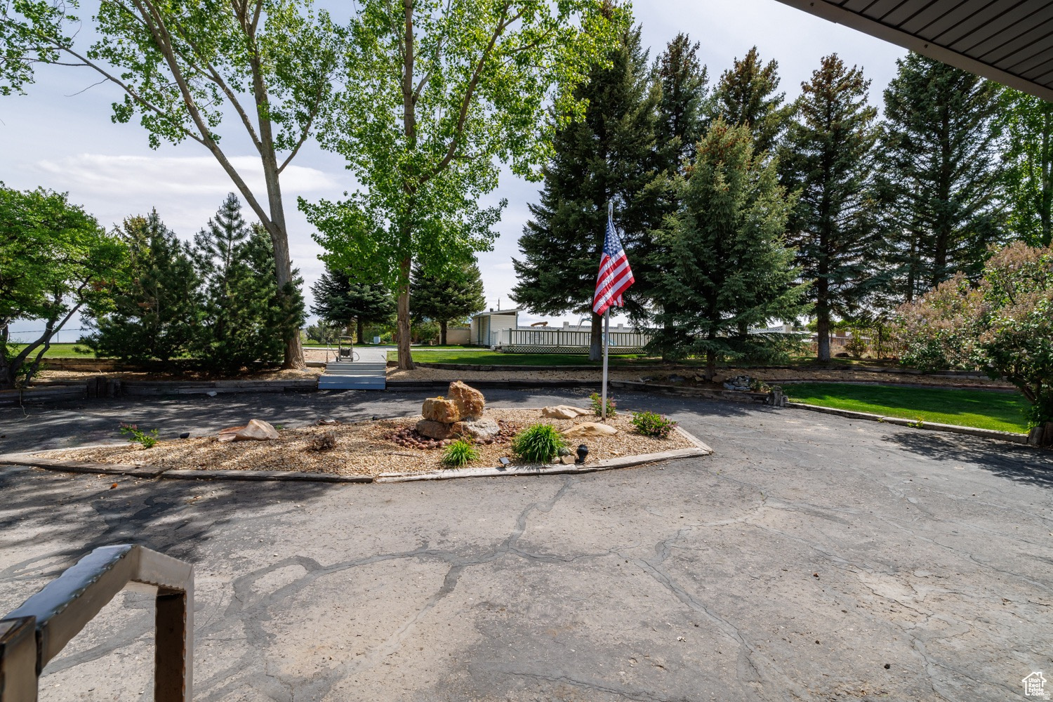 HUNTER HILL - Residential