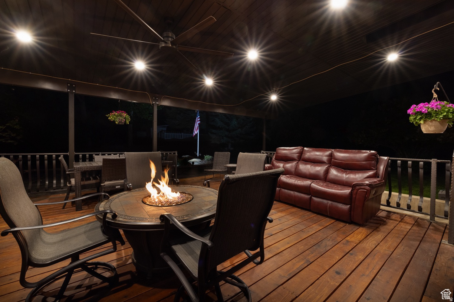 HUNTER HILL - Residential