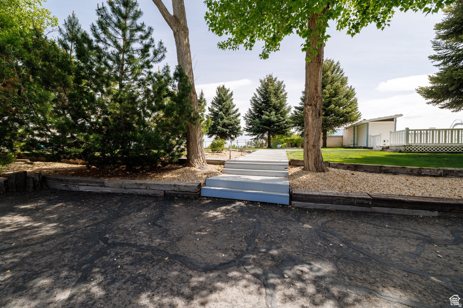 HUNTER HILL - Residential