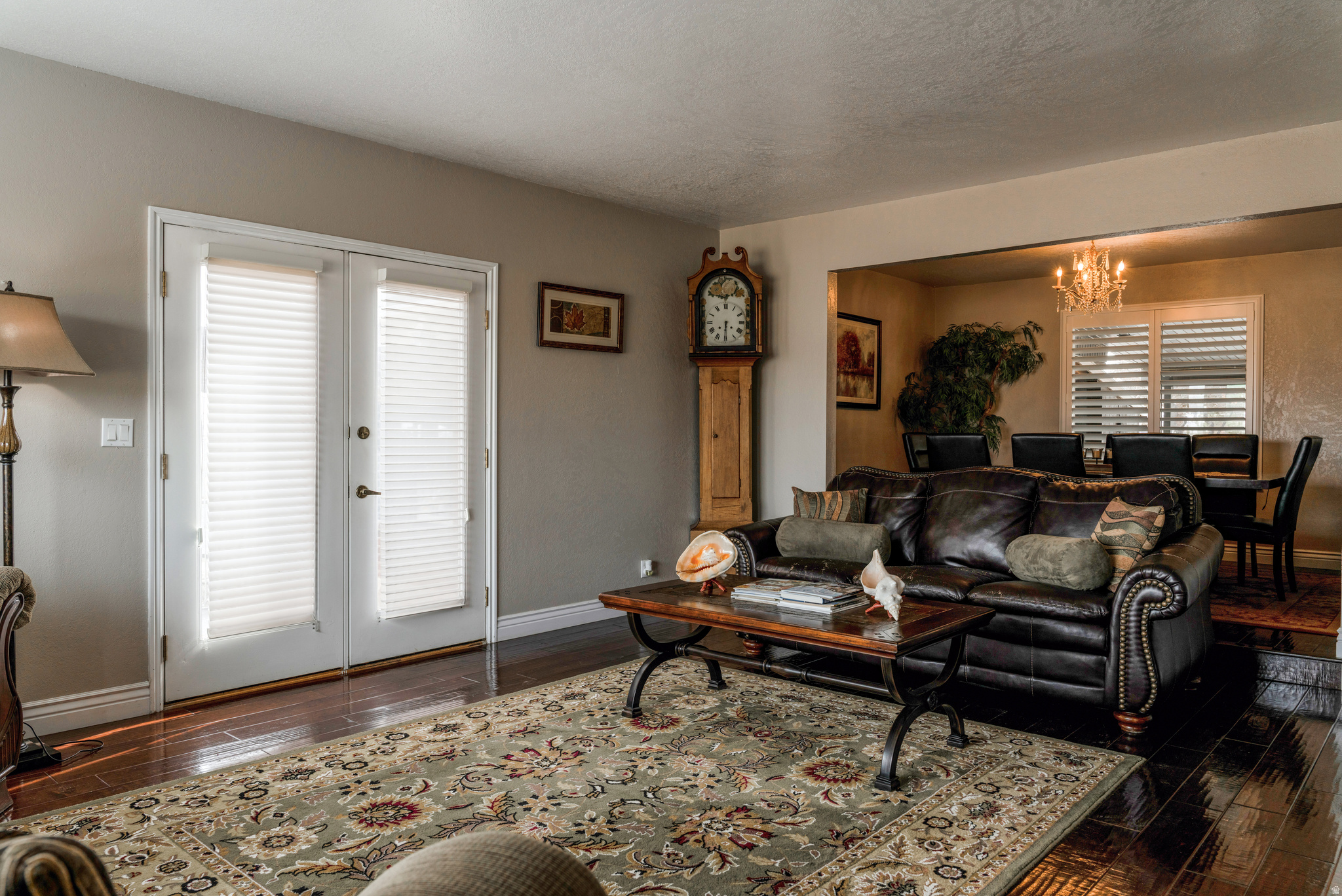 HUNTER HILL - Residential