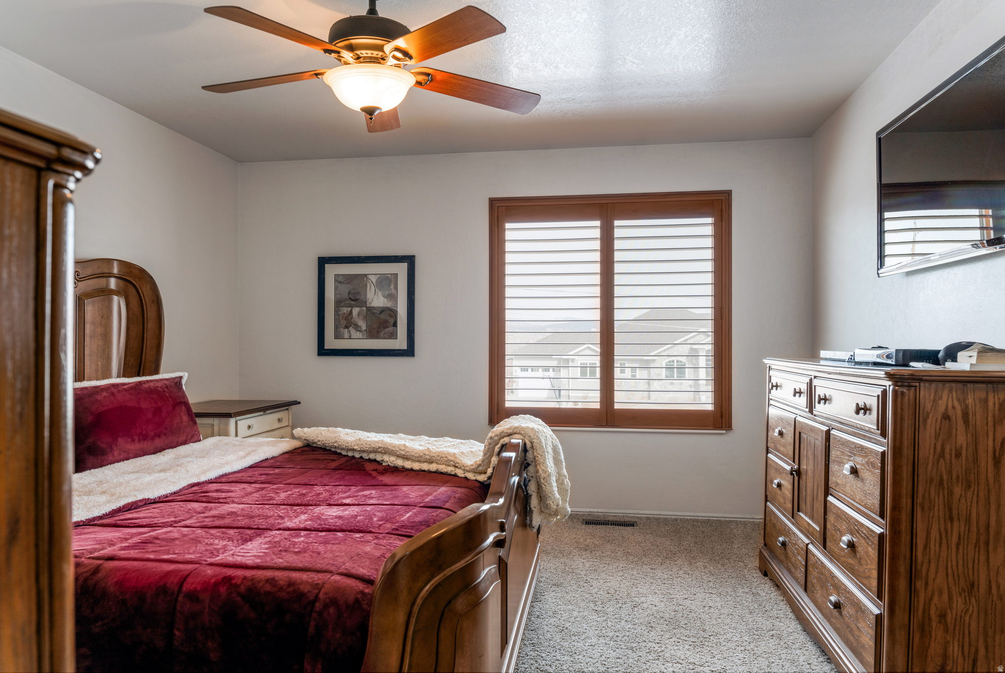 HUNTER HILL - Residential