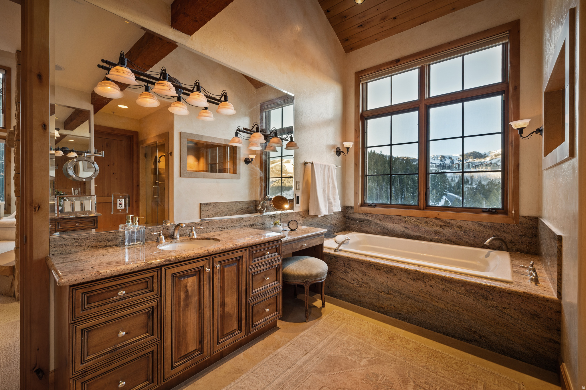 BELLEARBOR - Residential