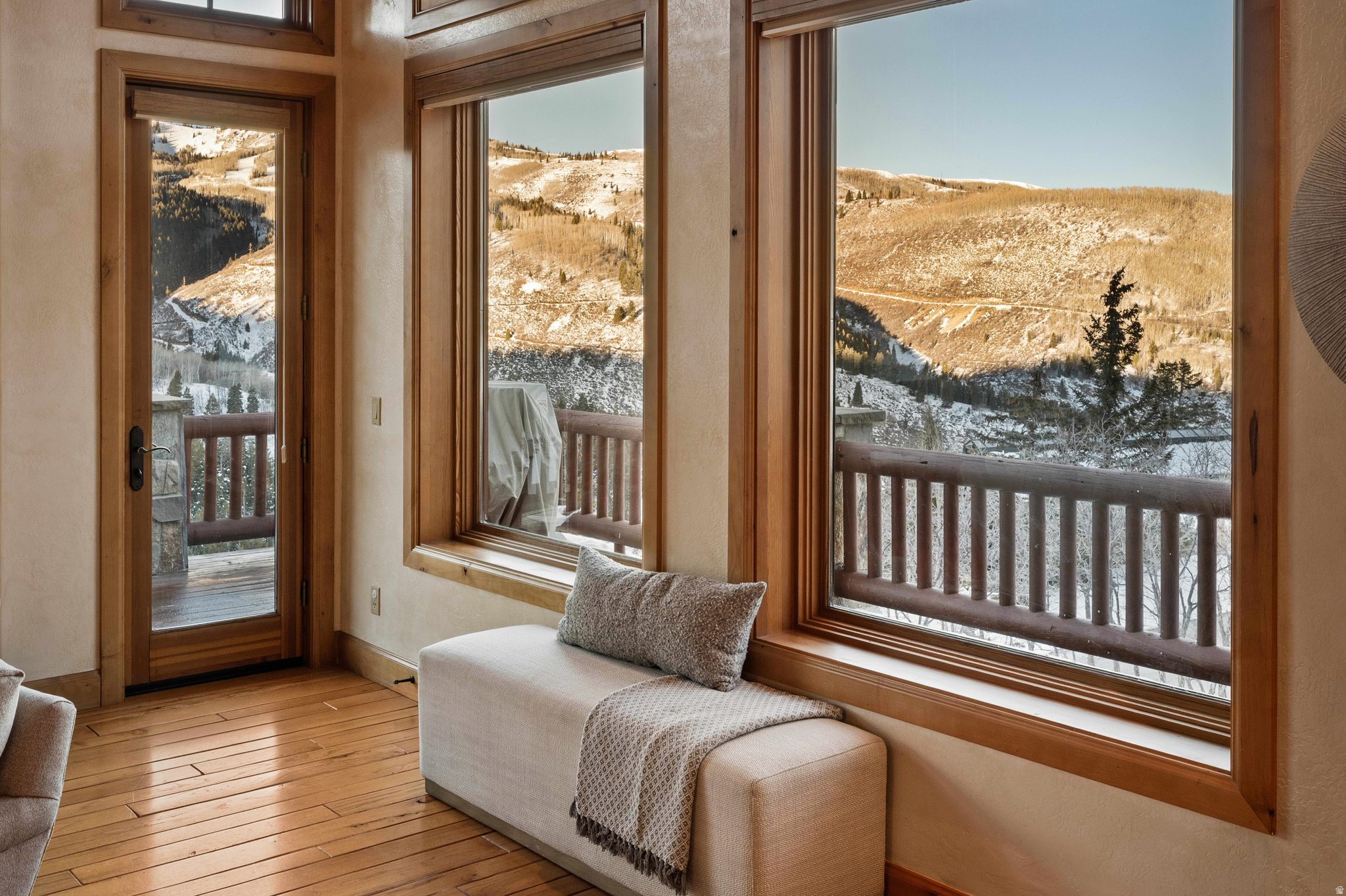 BELLEARBOR - Residential